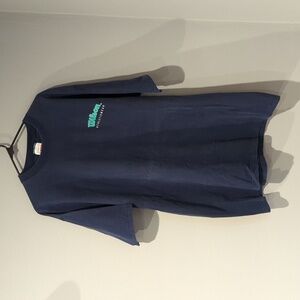 Vintage Wilson XLT T-shirt. Wilson brand T-shirt. Men's XLT. Navy/green shirt